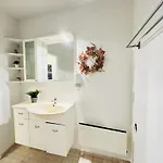 Aday - Beautiful 3 Bedrooms On Jomfru Anegade 아파트 올보르