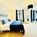 Aday - Beautiful 3 Bedrooms On Jomfru Anegade 아파트 *