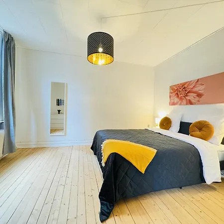 Aday - Beautiful 3 Bedrooms On Jomfru Anegade 아파트