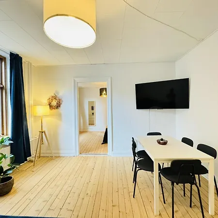 Aday - Beautiful 3 Bedrooms On Jomfru Anegade Апартаменты Ольборг