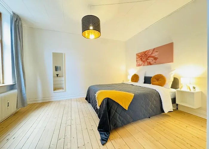 Aday - Beautiful 3 Bedrooms On Jomfru Anegade Ålborg